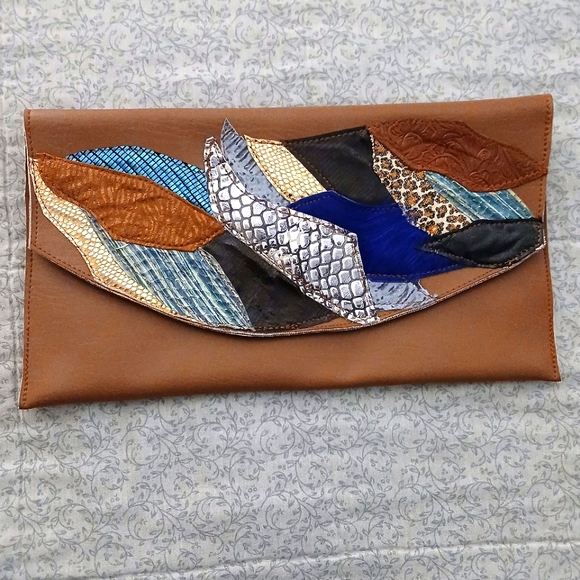 VINTAGE / RETRO 1980'S ABSTRACT MULTI PATCHWORK CLUTCH BAG - Picture 1 of 11